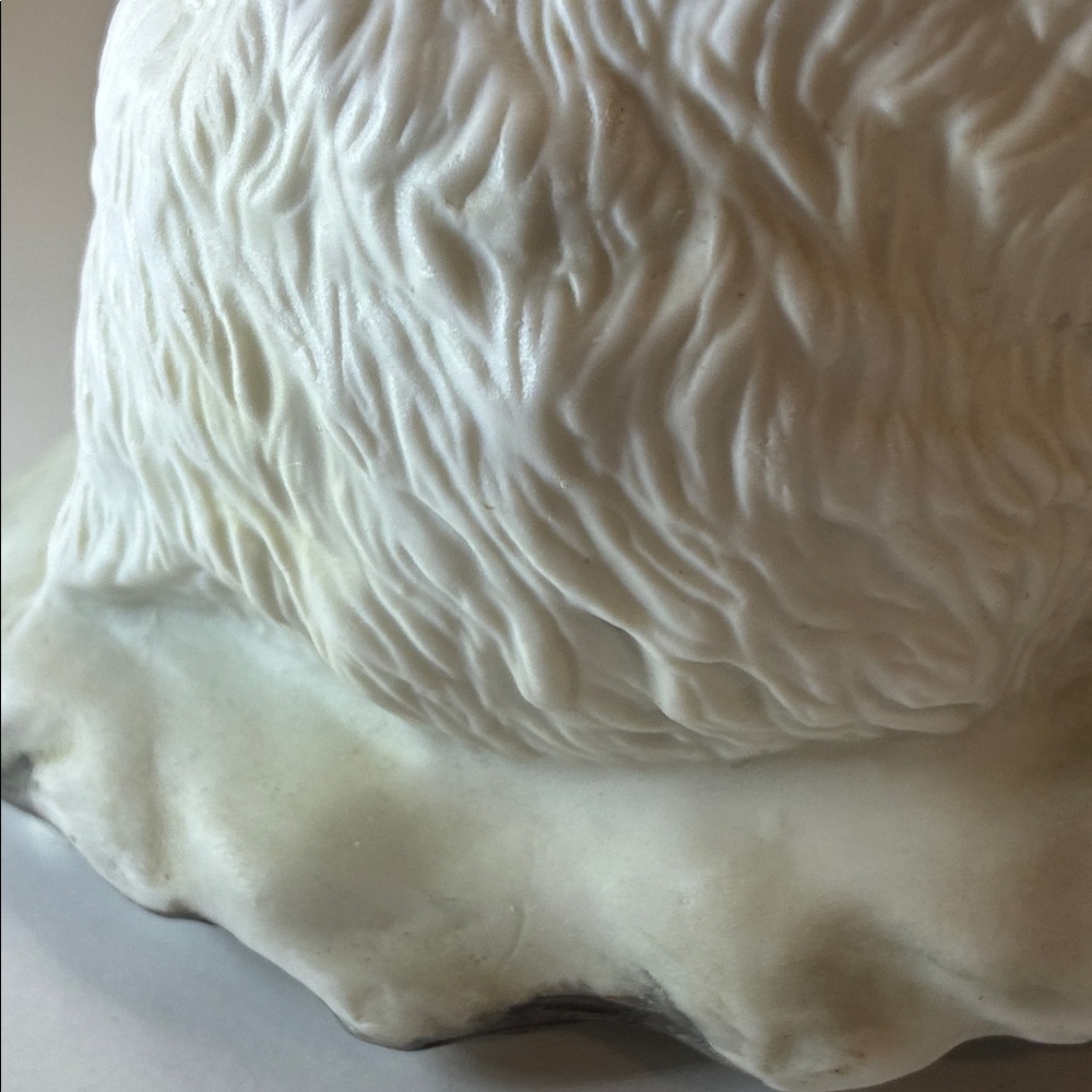 Polar Bear & Cubs Ceramic Family Figurine - Picture 7 of 8